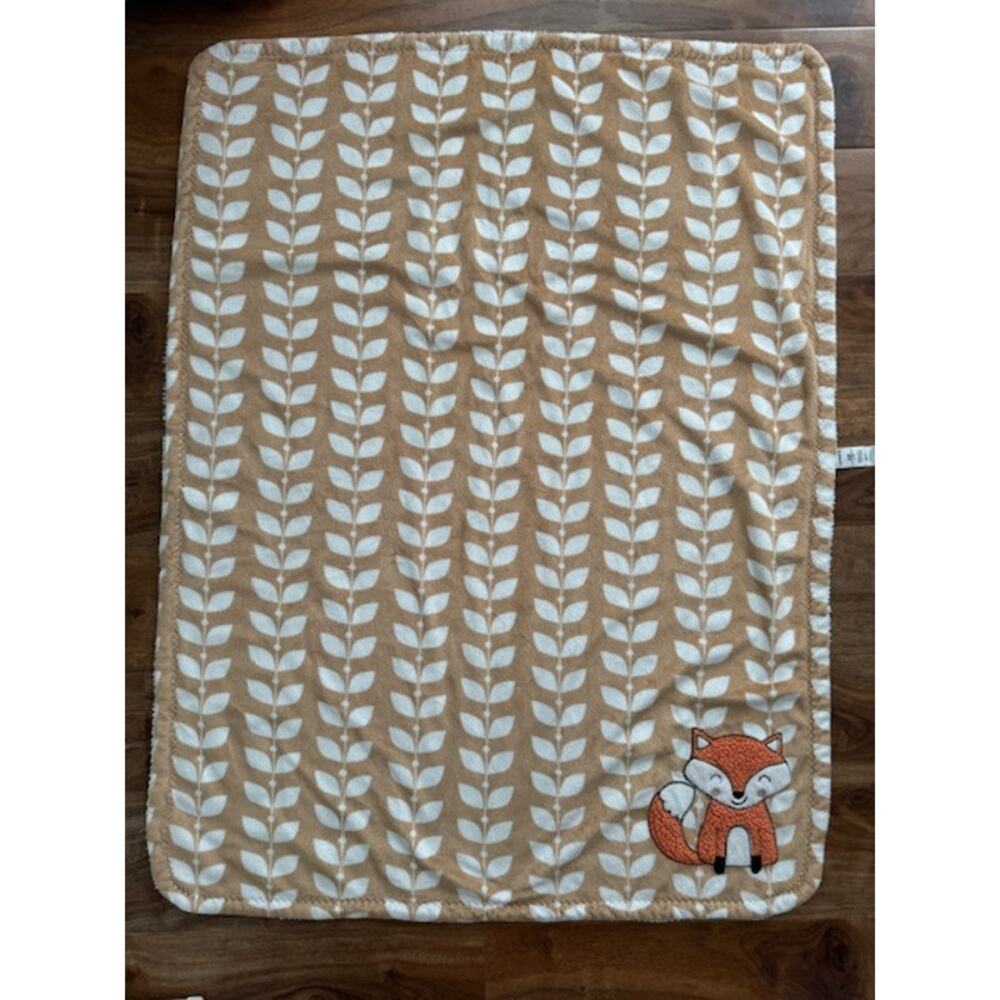 Carter’s Orange Fox & White Leaves Sherpa Tan Baby Blanket 30" x 40" - Picture 4 of 6